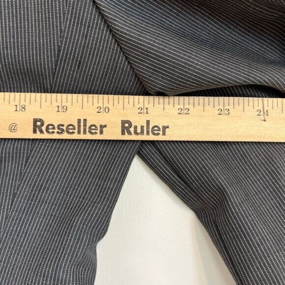 Matinique Men’s 40R Wool Pinstripe Grey Suit Jacket Sports Coat Blazer Formal - Picture 9 of 11